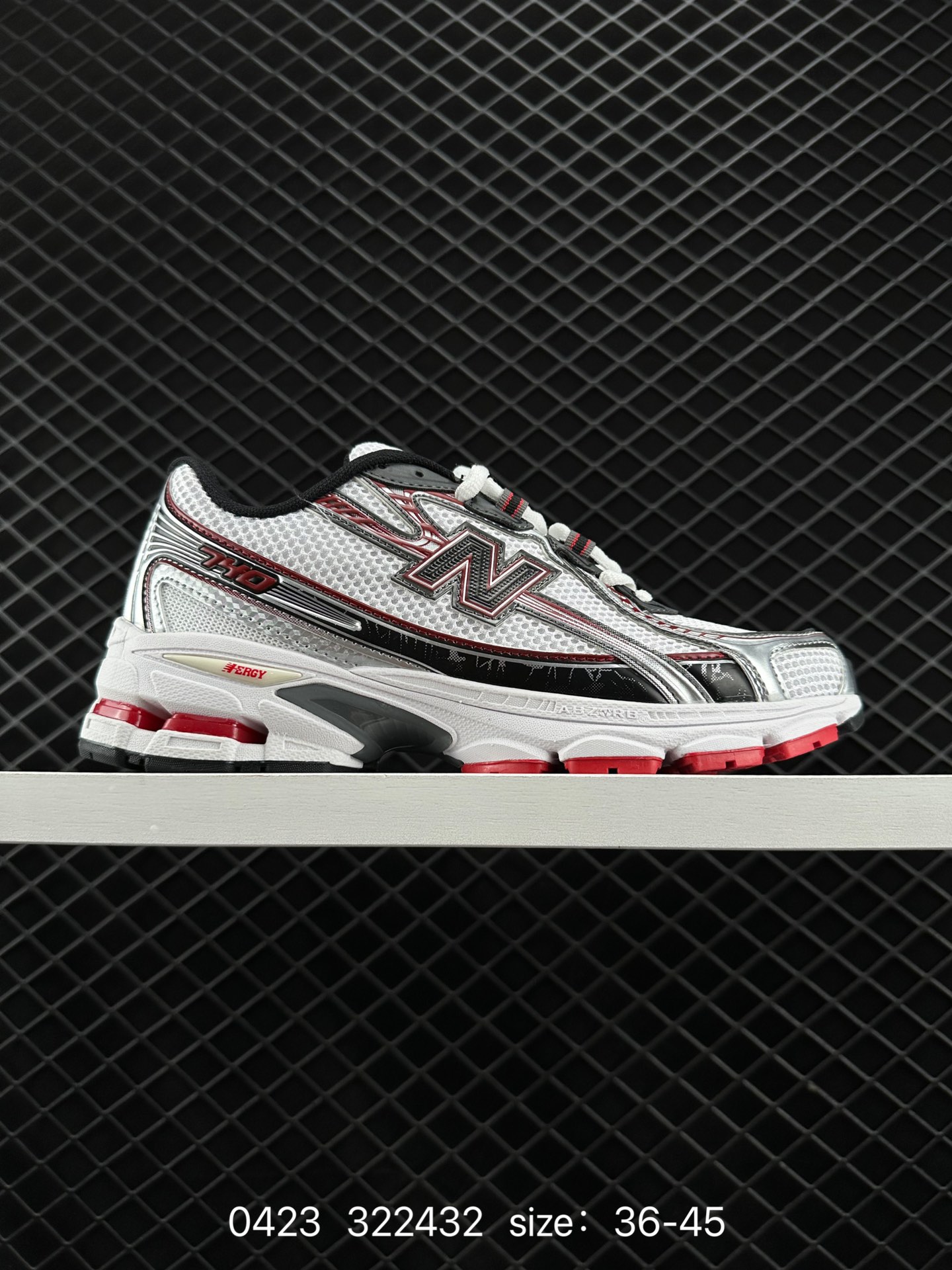 New Balance MR740 NB